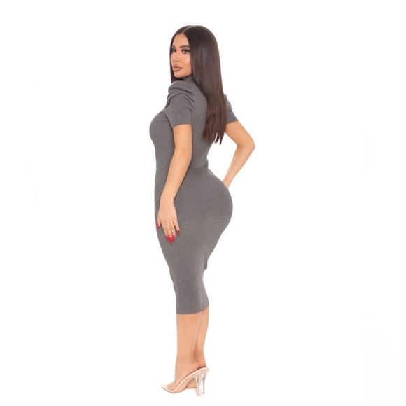 Fashion Nova Mallory Sweater MIDI Turtleneck Dress Size M - Picture 16 of 16